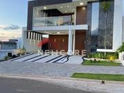 Casa de condomínio em Avenida Prefeito José Lozano...