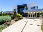 Casa de Condomínio em Belém Novo