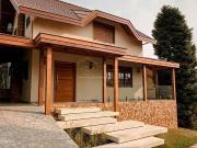 Casa de Condominio em Campos do Jordão