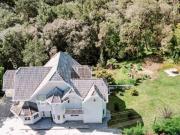 Casa de Condomínio em Campos do Jordão Casa de Condomínio em Campos do Jordão