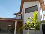 Casa de condomínio em R. Guimarães Rosa Água Quente...