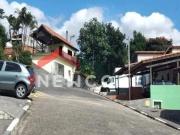 Casa de condomínio em Rua Achiles Belline Padroeira...