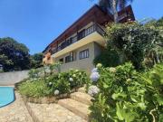 Casa de condomínio em Rua Araras Granja Viana Cotia/SP