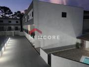 Casa de condomínio em Rua Austrália Outeiro de...