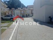 Casa de condomínio em Rua Saia Azul Quinta dos Angicos...