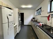 Casa de condomínio para alugar com 700m², 5 quartos e 8...