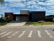 Casa de Condomínio para venda e aluguel em Cabreúva em...