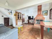 Casa de Condomínio para venda e aluguel em Chácara...