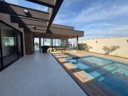 Casa de Condomínio para venda e aluguel em Condomínio...