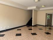 Casa de Condomínio para venda e aluguel em Condomínio...