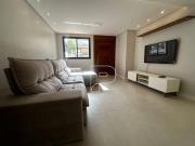 Casa de Condomínio para venda e aluguel em Granja Viana...