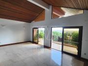 Casa de Condomínio para venda e aluguel em Jardim...