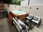 Casa de Condomínio para venda e aluguel em Jardim Rio...