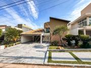 Casa de Condomínio para venda e aluguel em Parque Das...