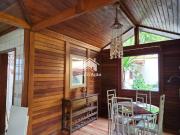 Casa de Condomínio para venda e aluguel em Região...