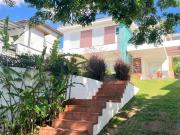 Casa de Condomínio para venda e aluguel em Golf Gardens...