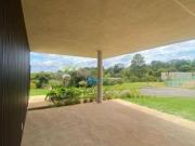 Casa de Condomínio para venda e aluguel em Villas Do...