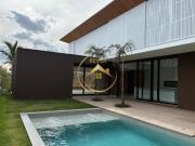 Casa de Condomínio para venda em Alphaville Dom Pedro 2...