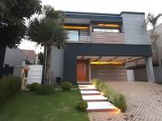 Casa de Condomínio para venda em Alphaville Nova...