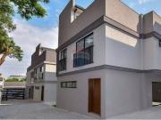 Casa de Condomínio para venda em Boa Vista em Curitiba...