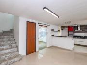 Casa de Condomínio para venda em Boa Vista em Curitiba...