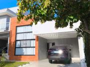 Casa de Condomínio para venda em Cajuru Do Sul em...