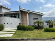 Casa de Condomínio para venda em Caraguatá de 630.00m²...