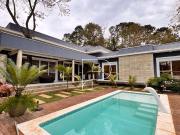 Casa de Condomínio para venda em Centro mailasqui em São...