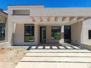 Casa de Condomínio para venda em Chácara Real caucaia Do...