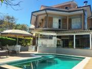 Casa de Condomínio para venda em Chácaras Alpina em...