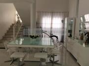 Casa de Condomínio para venda em Condomínio Granja Olga...