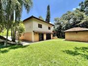 Casa de Condomínio para venda em Cotia de 610.00m² com 7...