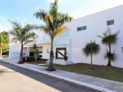 Casa de Condomínio para venda em Granja Viana de...