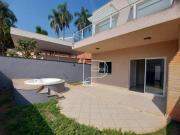 Casa de Condomínio para venda em Granja Viana de...