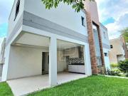 Casa de Condomínio para venda em Granja Viana de...