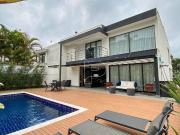 Casa de Condomínio para venda em Moinho Velho em Cotia...