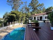 Casa de Condomínio para venda em Petit Village em Cotia...