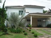 Casa de Condomínio para venda e aluguel em Jardim Marilu...