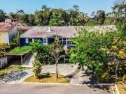 Casa de Condomínio para venda em Granja Viana de...