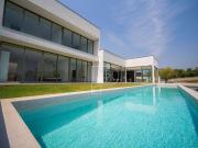 Casa de Condomínio para venda e aluguel em Jardim São...