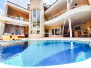 Casa de Condomínio para venda em Iate Clube De Americana...