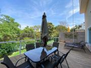 Casa de Condomínio para venda em Jardim Das Palmeiras em...