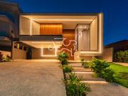 Casa de Condomínio para venda em Jardim Do Golf I em...