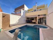 Casa de Condomínio para venda em Jardim Golden Park...