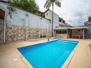 Casa de Condomínio para venda em Jardim Indaiá em Embu...