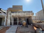 Casa de Condomínio para venda em Jardim Novo Horizonte...