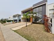 Casa de Condomínio para venda em Jardim Residencial Dona...