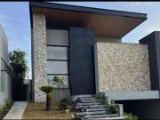 Casa de Condomínio para venda em Jardim Residencial...