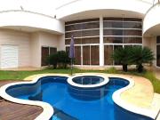 Casa de Condomínio para venda em Jardim Werner Plaas em...