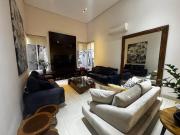 Casa de Condomínio para venda em Jardim Werner Plaas em...